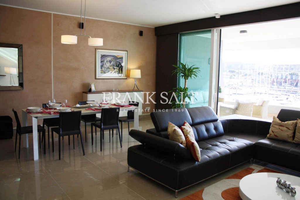 Ta' Xbiex, Apartment