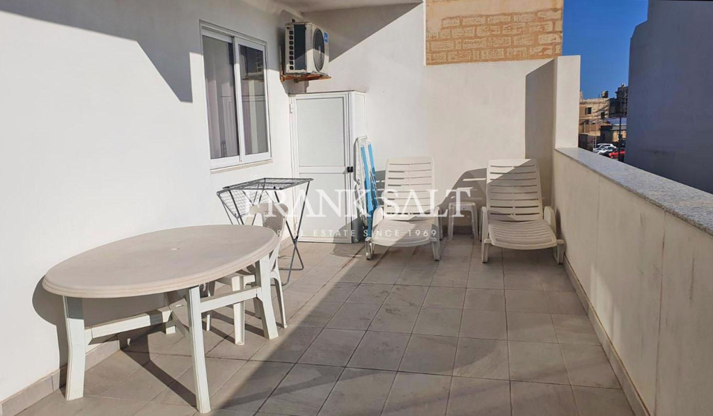 Tal-Ibrag, Apartment - Image 1