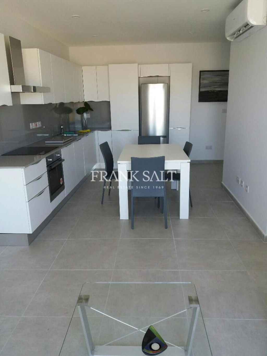 Gzira, Apartment - Image 1