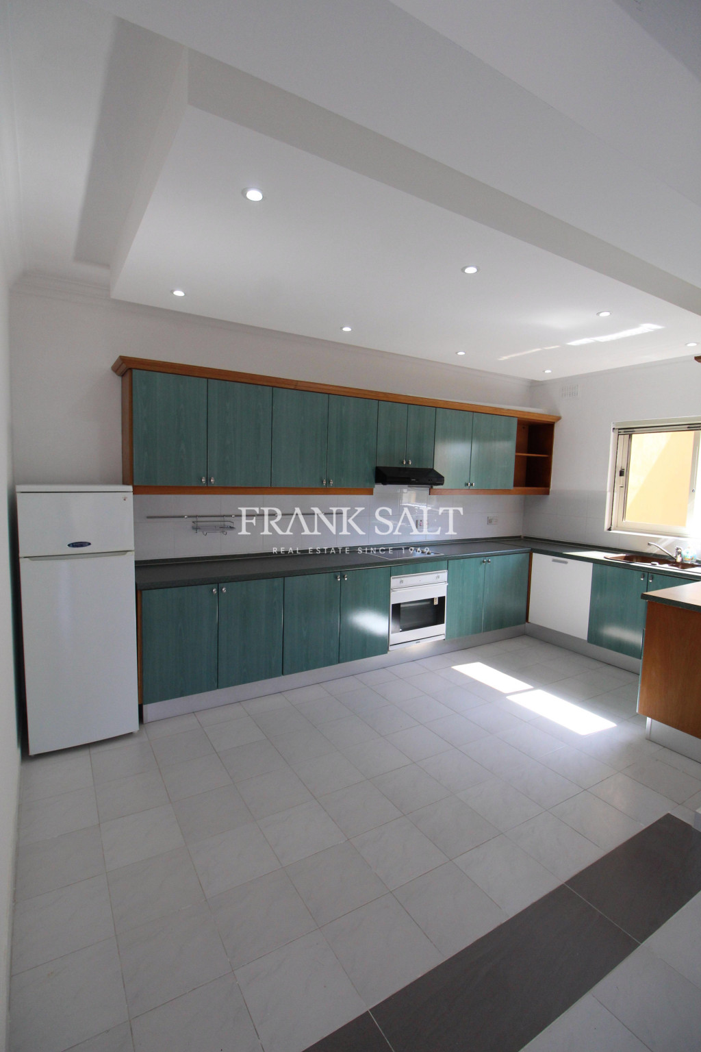 Swieqi, Elevated Maisonette - Image 1