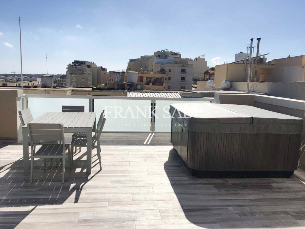 Marsascala, Furnished Penthouse
