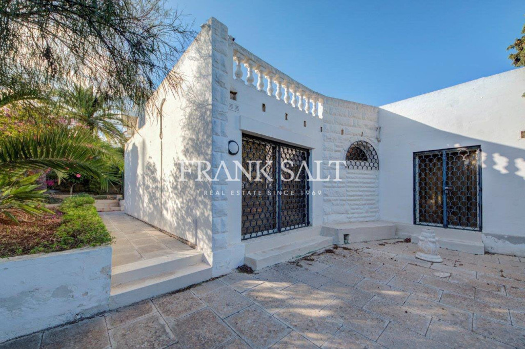 Madliena, Site (Residential)