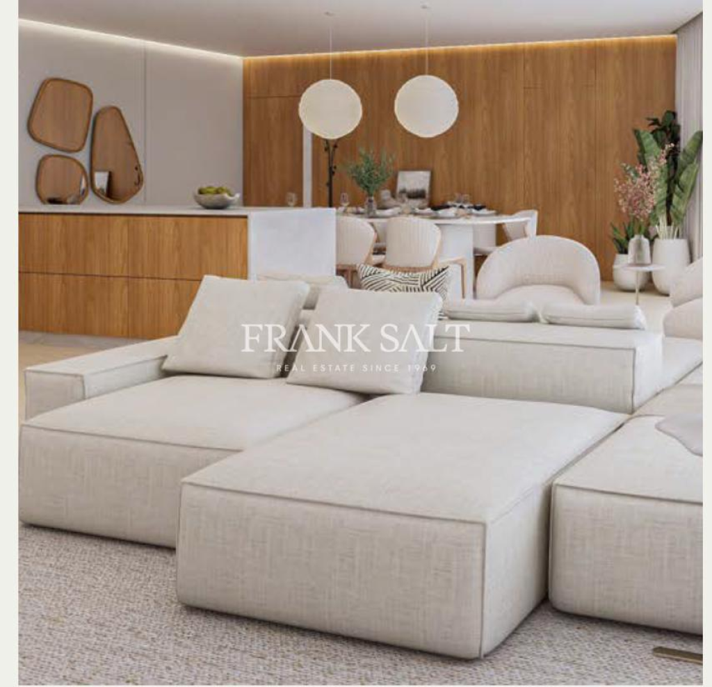 Scirocco Heights, Apartment