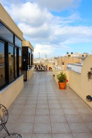 Sliema, Furnished Penthouse
