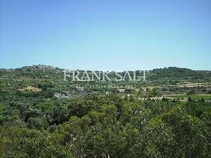 Xemxija, Furnished Apartment
