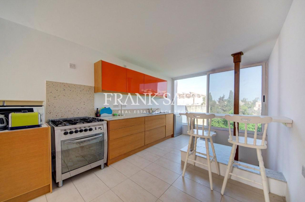 Kalkara, Townhouse
