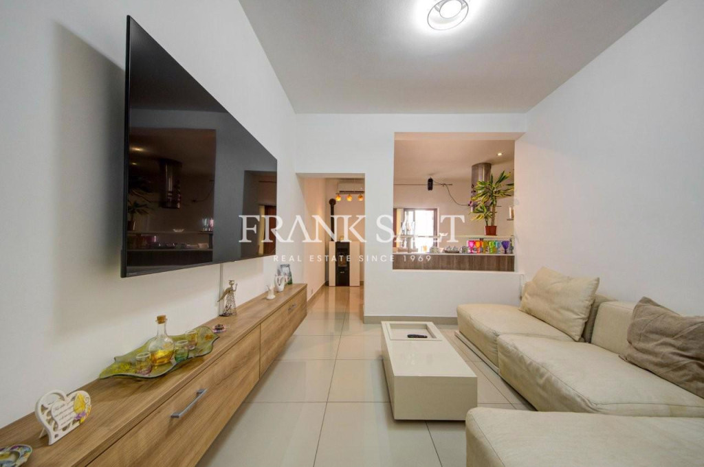 Qawra, Maisonette