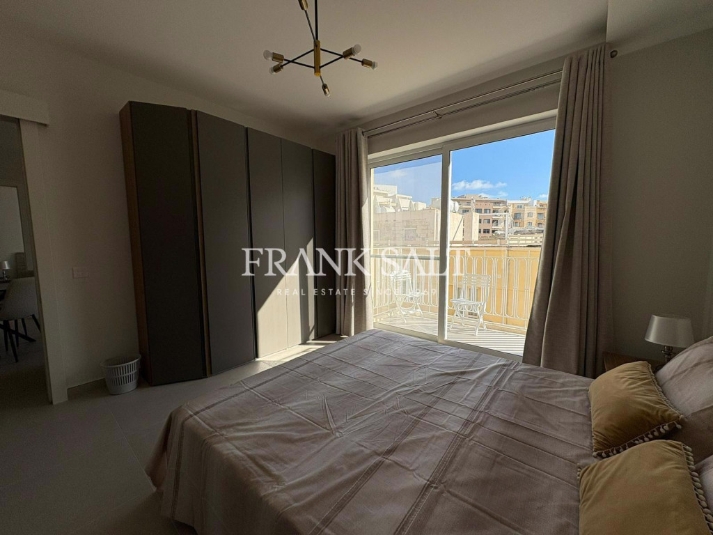 St Julians, Apartment - Image 1