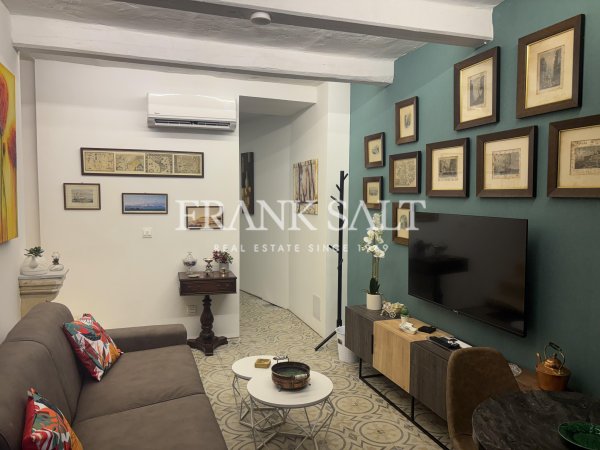 Vittoriosa Furnished Duplex Maisonette