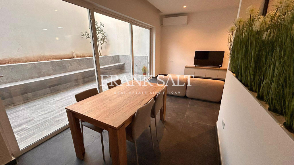 Zurrieq, Apartment - Image 1