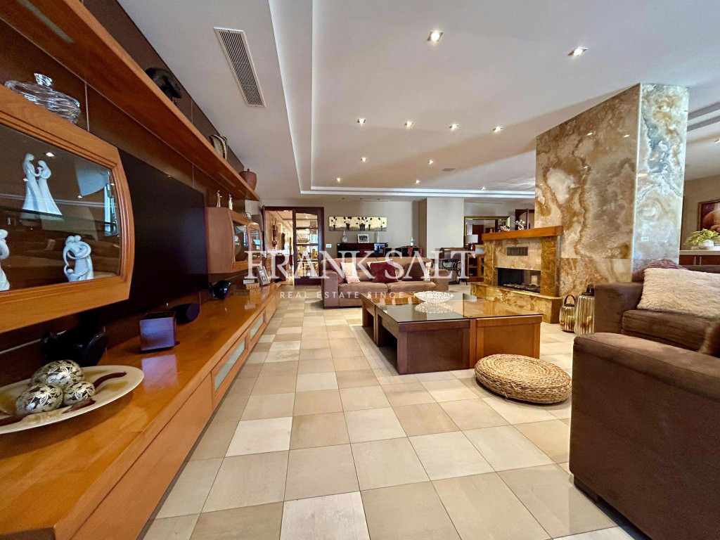 Zebbug, Apartment - Image 1