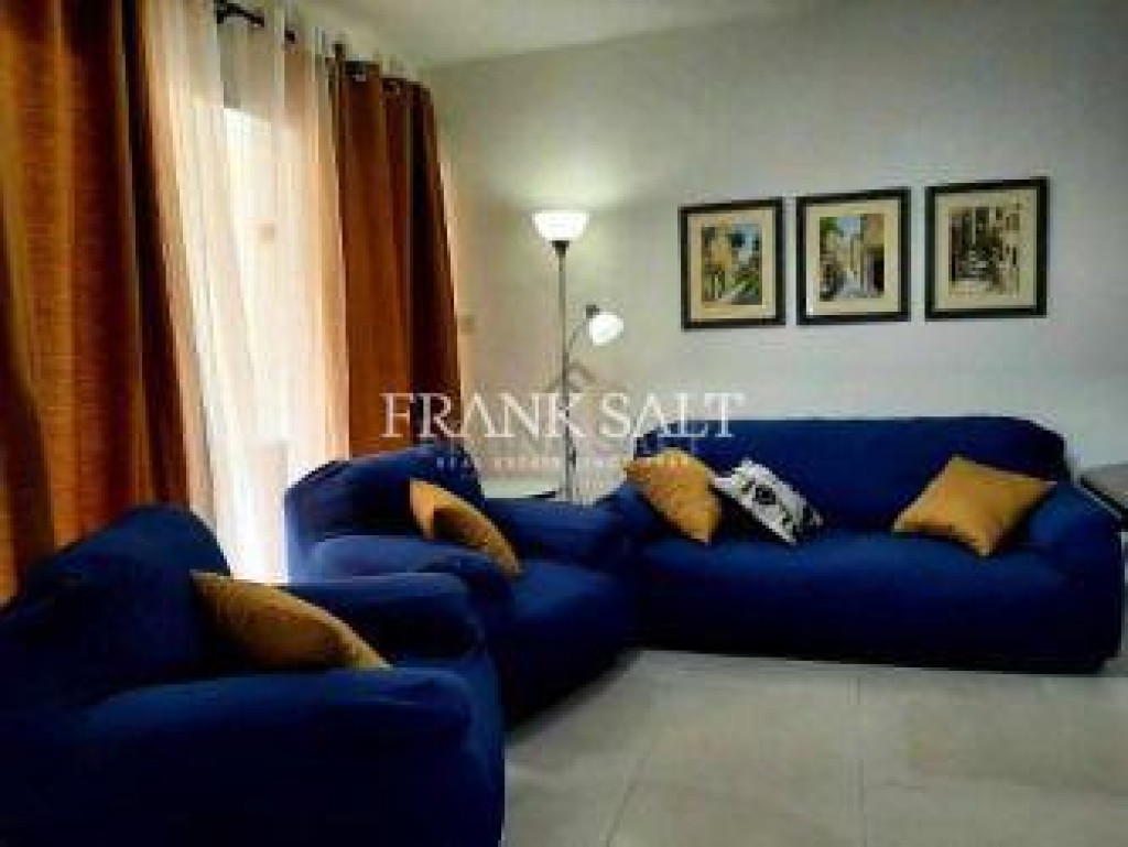 St Pauls Bay, Apartment - Image 1