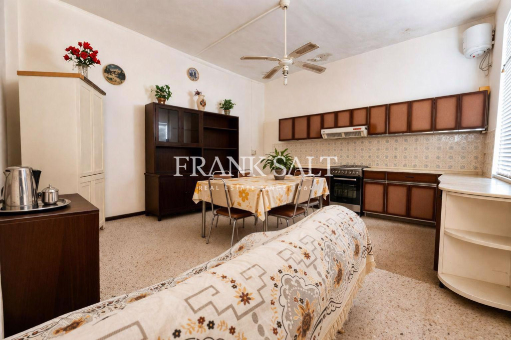 Bahrija, Unconverted, Farmhouse