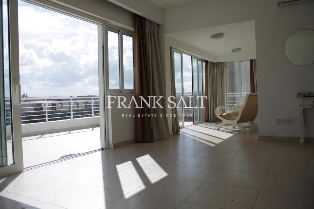 Apartment in Ta' Xbiex - View 5