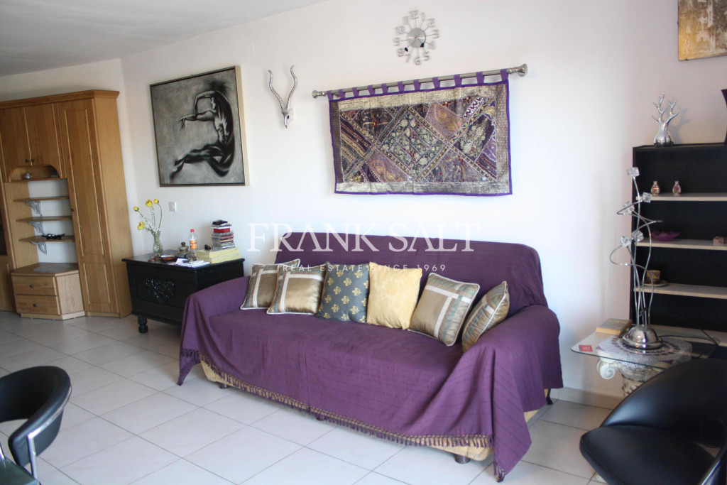 Gzira, Furnished Apartment - View 5