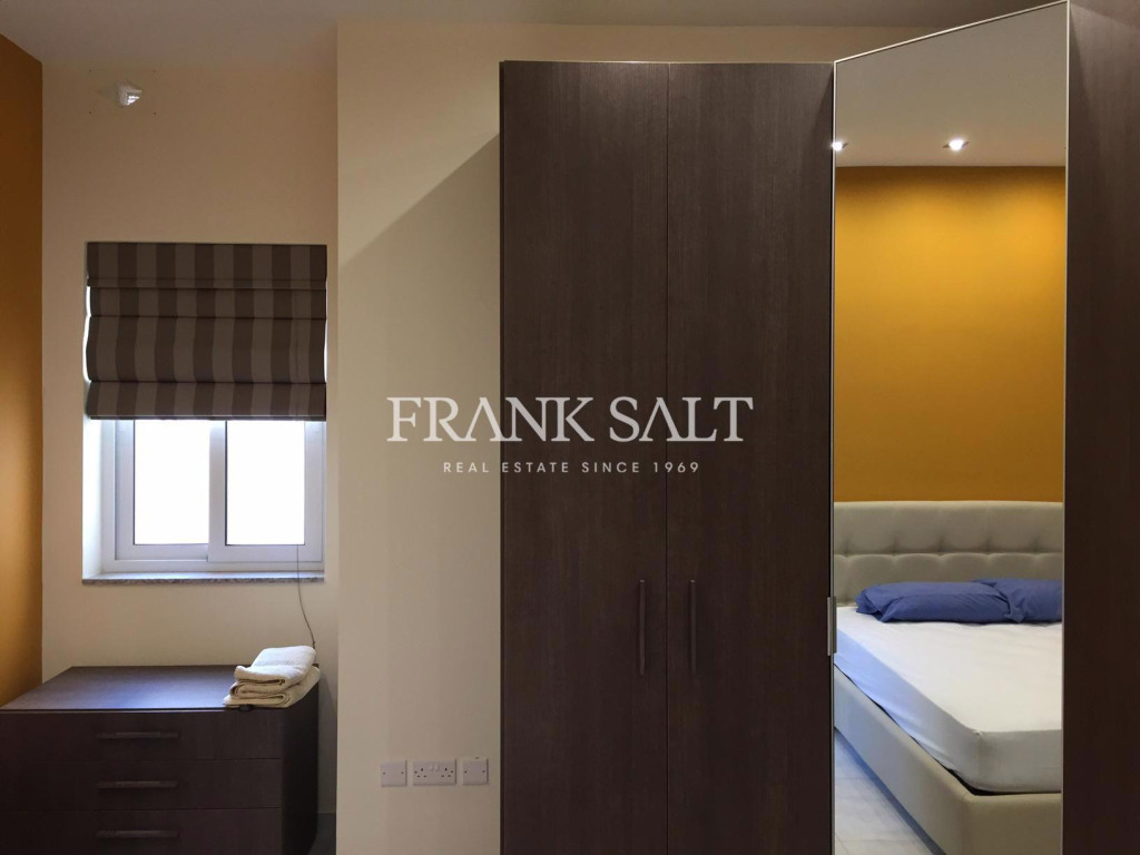 Apartment in Swieqi - More