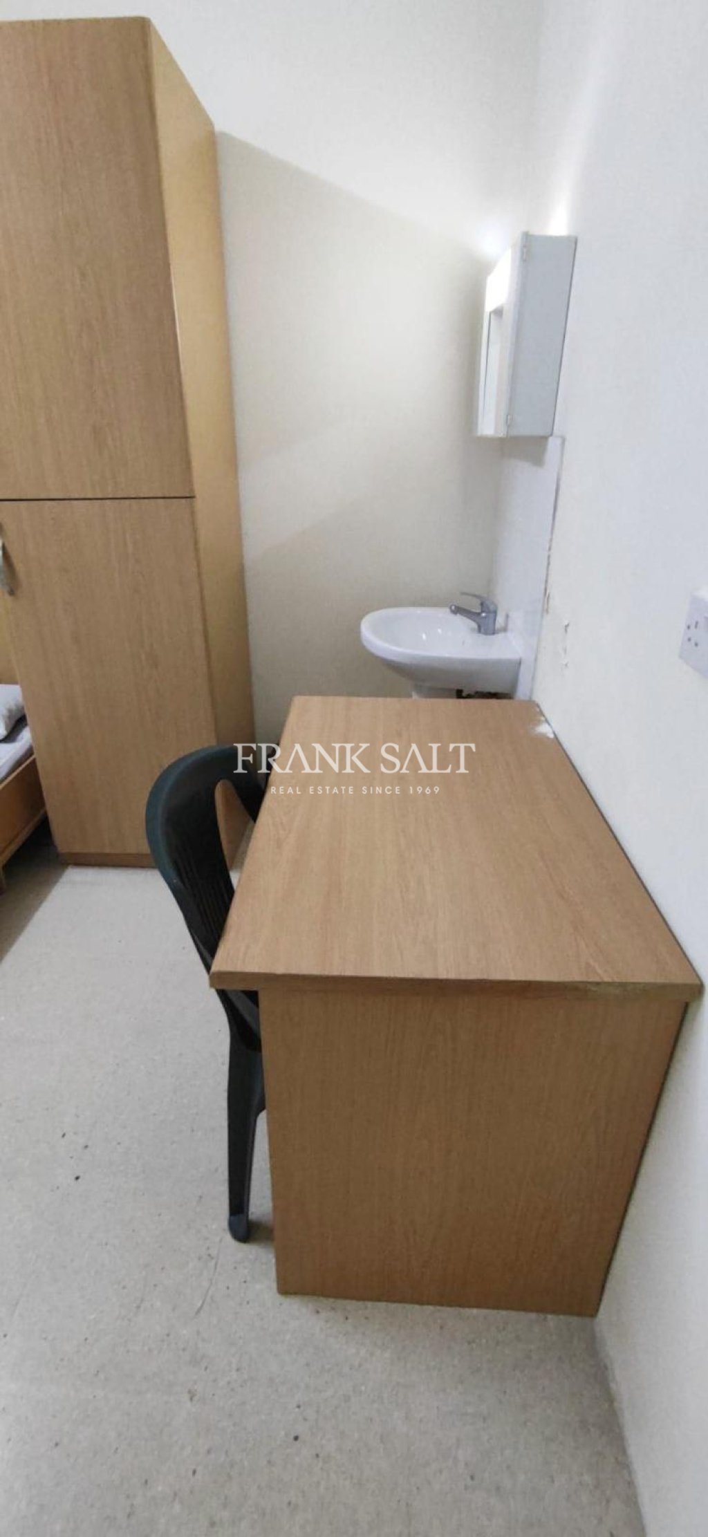 Apartment in Lija - More