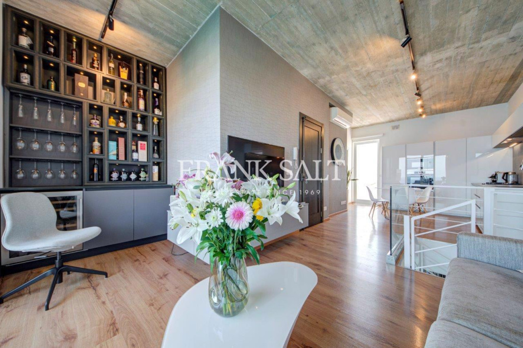 2 Bedroom Apartment in St Julian's, Malta - Image 7